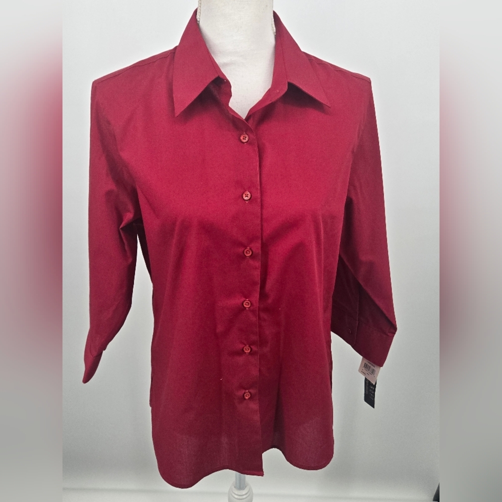Foxcroft Red Button-Down Shirt Size 6 NWT (6244)